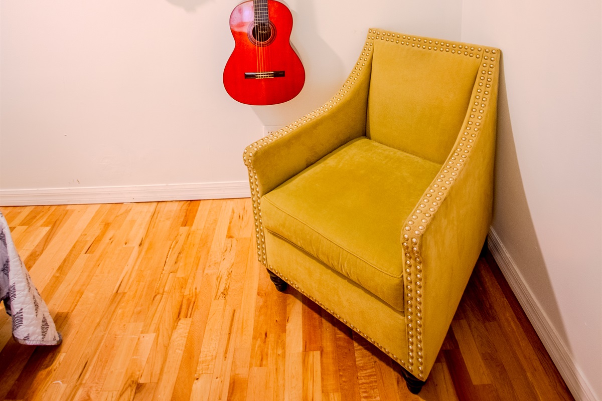 Bedroom 1 - Live Room