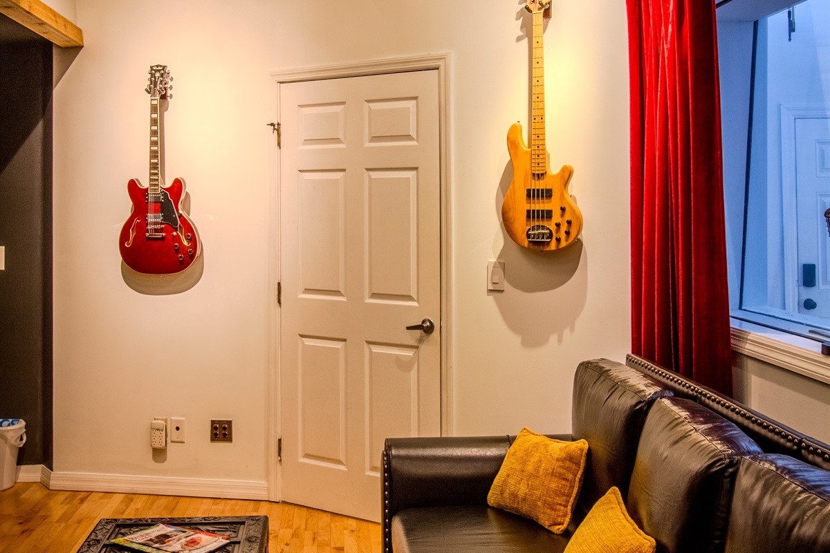 Living Room - Controll Room