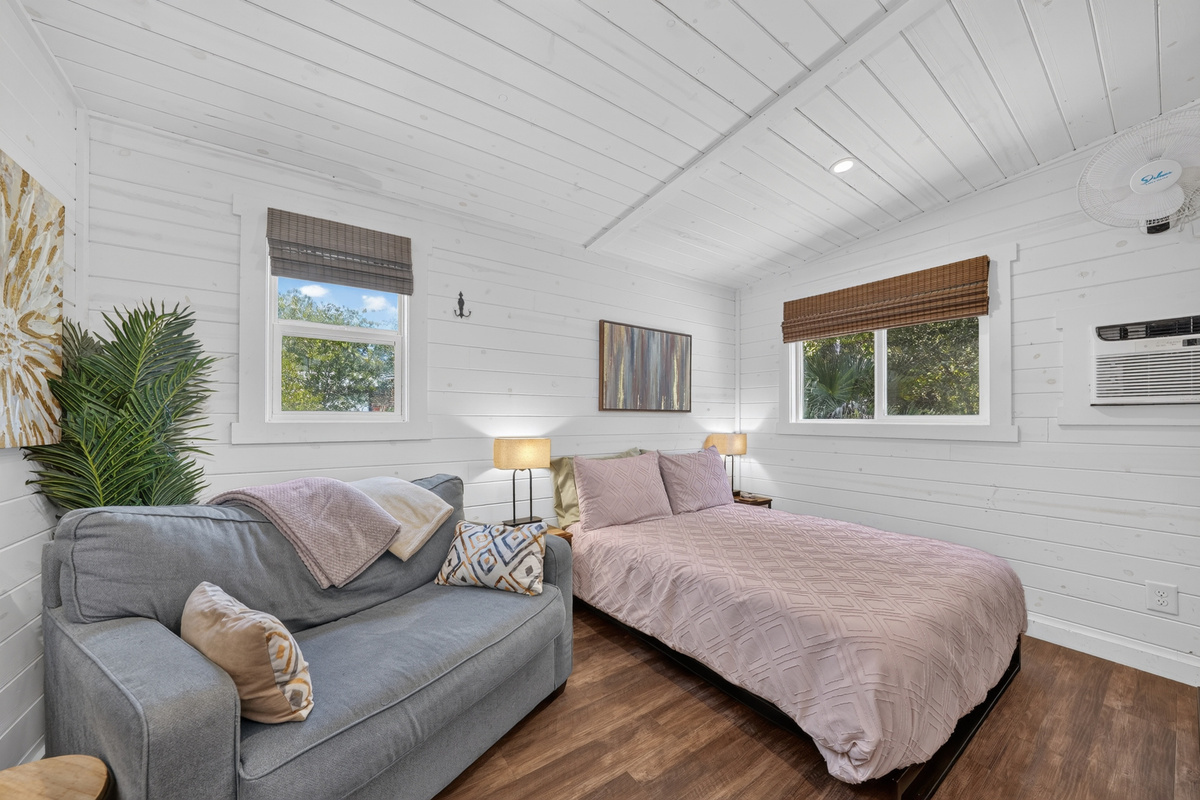 Casita Isabella — queen bed and a pull-out loveseat in one open room.