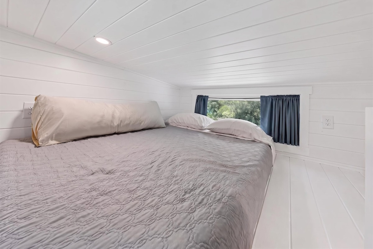 Loft 1